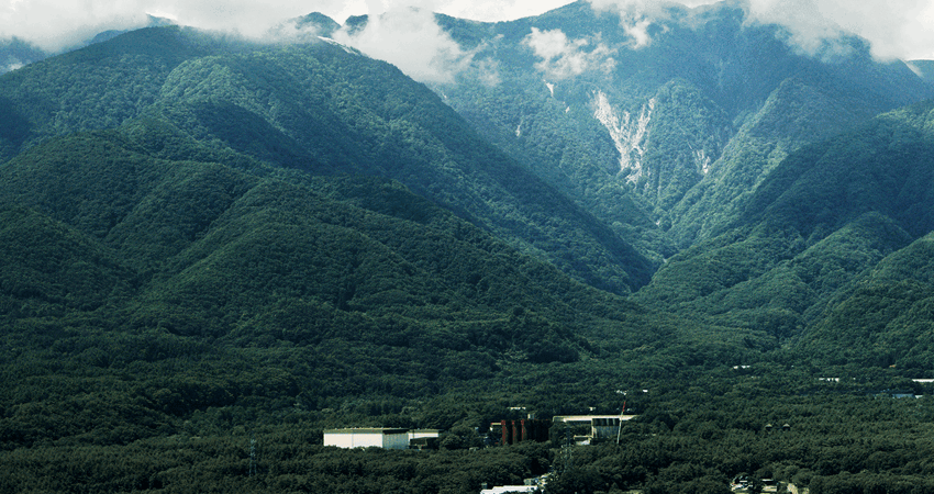 Destilería Hakushu, entre los valles de Nagoya y Tokio