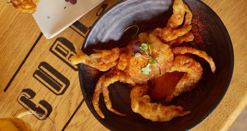 Pintxo de cangrejo en tempura en Gure Toki