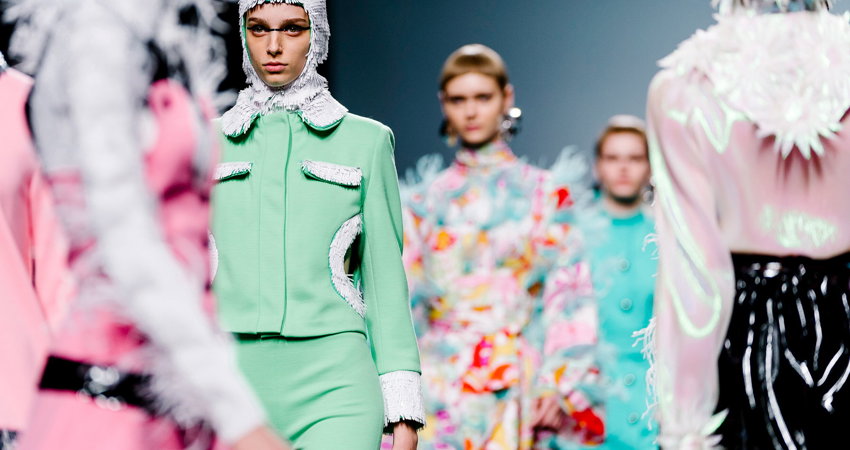The multi-coloured explosion of María Escoté