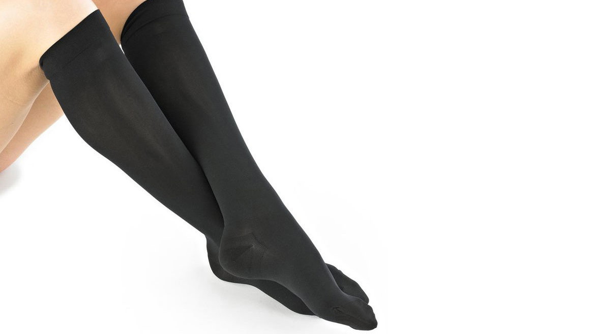 These compression socks help to improve circulation