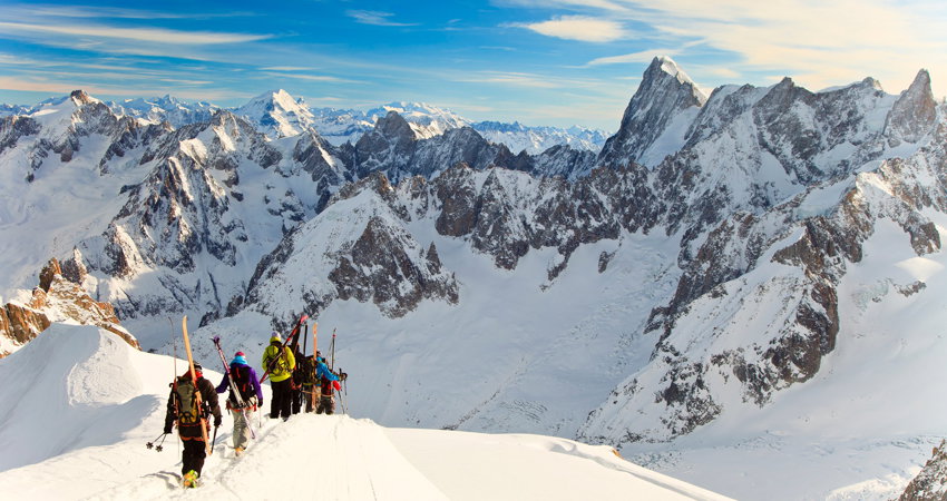 El pueblo de Chamonix-Mont-Blanc es uno de los más visitados en las cercanías de Ginebra