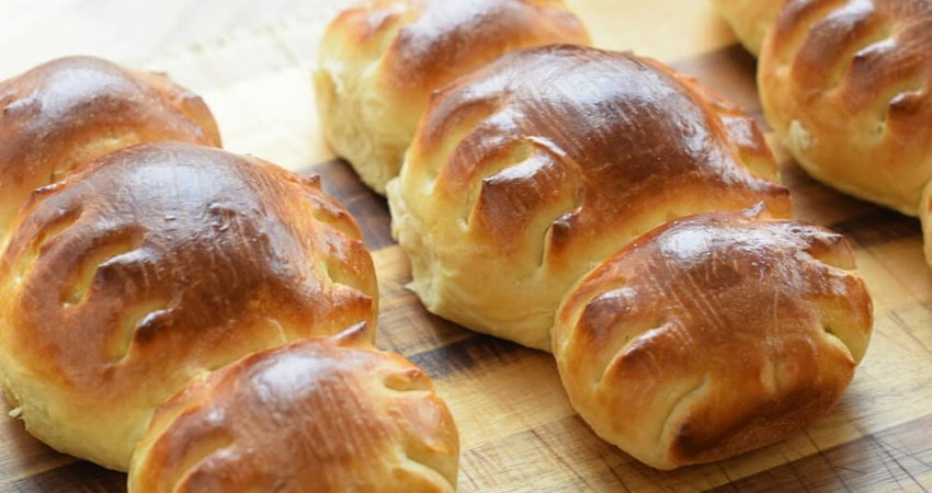 El pan de Jesús o cougnou, el postre navideño por excelencia en Bruselas