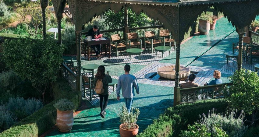 Escápate a Marrakech este puente de mayo y aprovecha para relajarte con una visita a Le Jardin Secret.