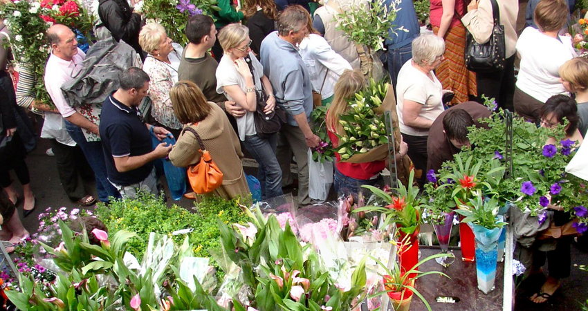 On Sundays in the spring, you can’t miss the famous Columbia Road Flower Market in London.