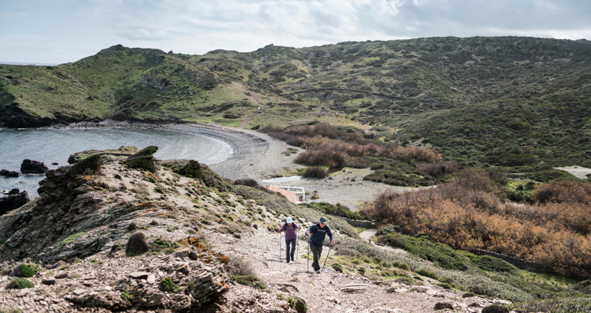 El Camí de Cavalls está compuesto por 185km que rodean toda la isla de Menorca