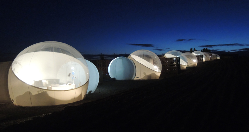 If you’re looking for a hotel where you can disconnect, Aire de Bardenas in the middle of the Navarra desert is the perfect place to enjoy nature tourism.