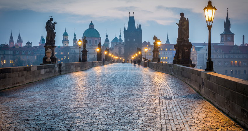 Prague is one of the finest examples of a mediaeval city that has preserved its buildings and the splendour of that period.