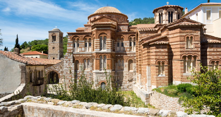 En el Monasterio Osios Loukas se hacen los mejores aceites y mieles ecológicos de Grecia.