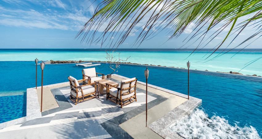 Alójate en SAII LAGOON Maldives en tu visita a Maldivas.