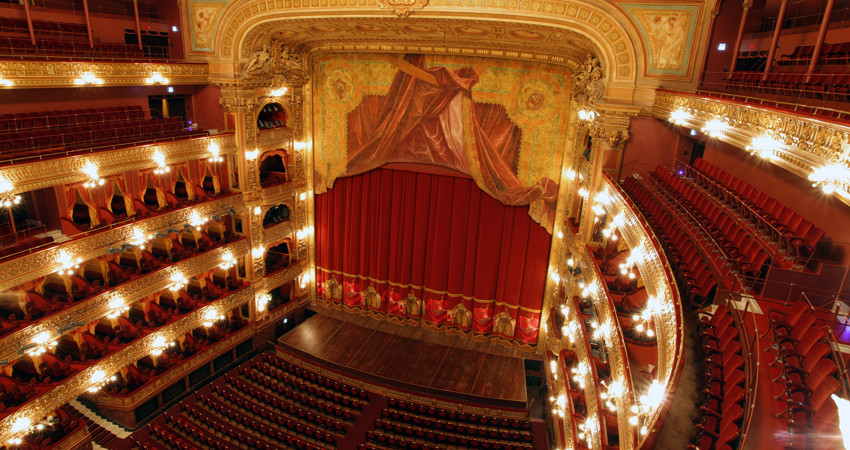 The Teatro Colón in Buenos Aires is considered one of the world’s best theatres because of its exceptional acoustics and architecture.