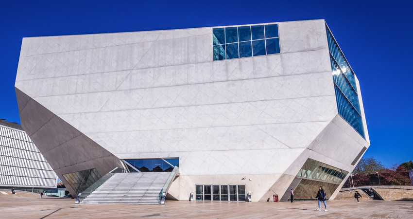 Casa da Música has become an essential visit on a getaway to Porto.