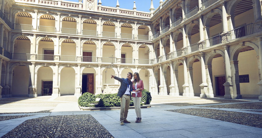 Discover Alcalá de Henares, a World Heritage city. Stay in Madrid with Stopover Hola Madrid .