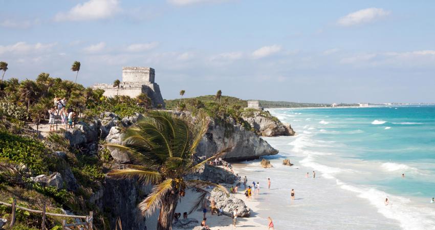 Playa y Ruinas de Tulum