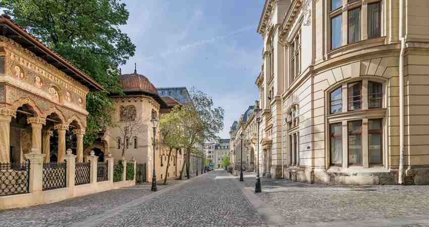 Una de las calles más elegantes de Bucarest, en Lipscani