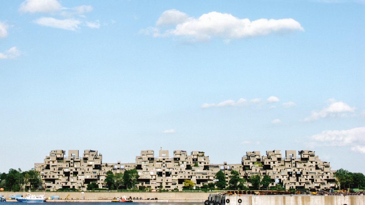 Este complejo fue ideado por el arquitecto Moshe Safdie para la Exposición Universal de 1967