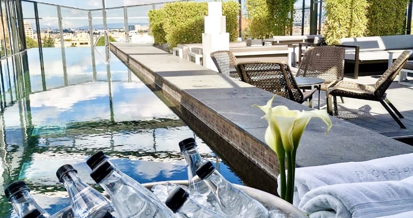 The only rooftop bar in Bogota with a pool